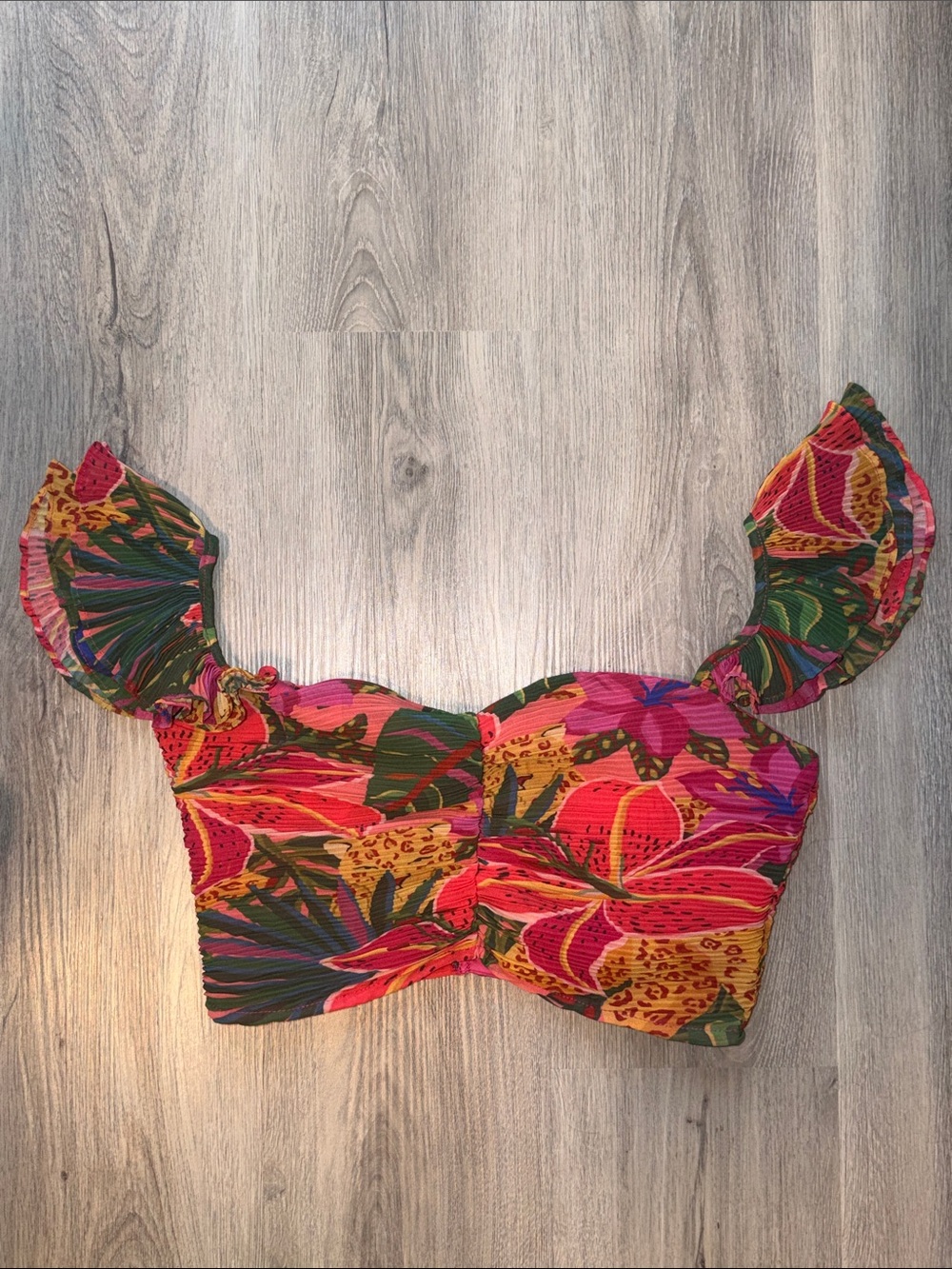 SHEIN Tropical Floral Ruffle-Sleeve Crop Top
